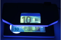 Olympia Geldprüfgerät UV 588 schwarz