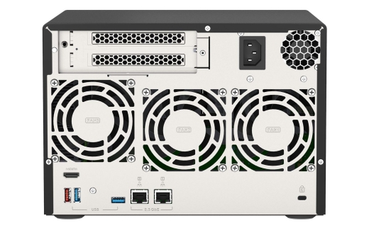 QNAP NAS TVS-675-8G