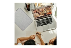 Mobilis Skin Memory Foam Sleeve 12.5-14 - Grey and pink