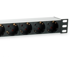 Equip 19 Steckdosenleiste 9xSchuko->St.90° si. Alu.
