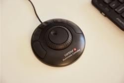 Contour Multimedia Controller Mouse Xpress rechts.-linkshänd retail