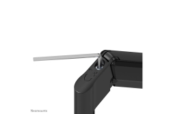 Neomounts TIS 17-32 1TFT 3Gelenke schw. Max.9kg