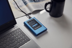 SSD 960GB Kingston Portable SSD IronKey Vault Privacy 80 retail