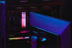 DDR5 32GB PC 5600 CL40 Kingston FURY Beast RGB retail