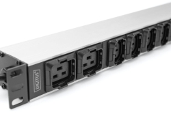 DIGITUS PDU 1HE 8xC13 2xC19 Ausgänge 230V/16A schwarz