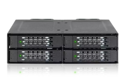 ToughArmor IcyDock 4-Bay 2,5 NVMe U.2/U.3 SSD PCIe 4.0