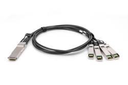 DIGITUS Kabel QSFP+ to 4XSFP+ 40G DAC 5.0m schwarz