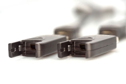 DIGITUS HDMI AOC Hybrid Glasfaserkabel 4K abnehmbar 30m schw