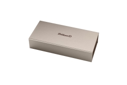 Pelikan Füllhalter M200 Schwarz F Geschenkbox