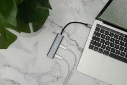 DIGITUS USB-C-Hub 4-Port 3.1->4xC3.1 integr. Kabel silber