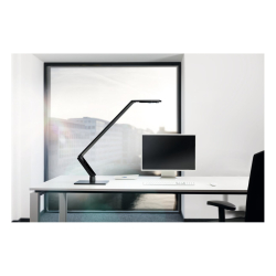 LUCTRA TABLE PRO 2 LINEAR/BASE LED Tischleuchte 945 lm schw.