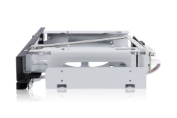ToughArmor 6x 2.5 9.5mm U.2/U.3 NVMe to 3x SlimSAS in 1x 5.