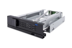 ToughArmor 6x 2.5 9.5mm U.2/U.3 NVMe to 3x SlimSAS in 1x 5.