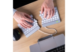 R-Go Tastatur Split Break US-Layout kabellos weiß