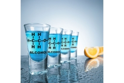 Mad Monkey - Shotgläser mit Alkohol-Formel (4er Set)