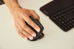 Contour UniMouse wireless Bluetooth rechtshänder schwarz